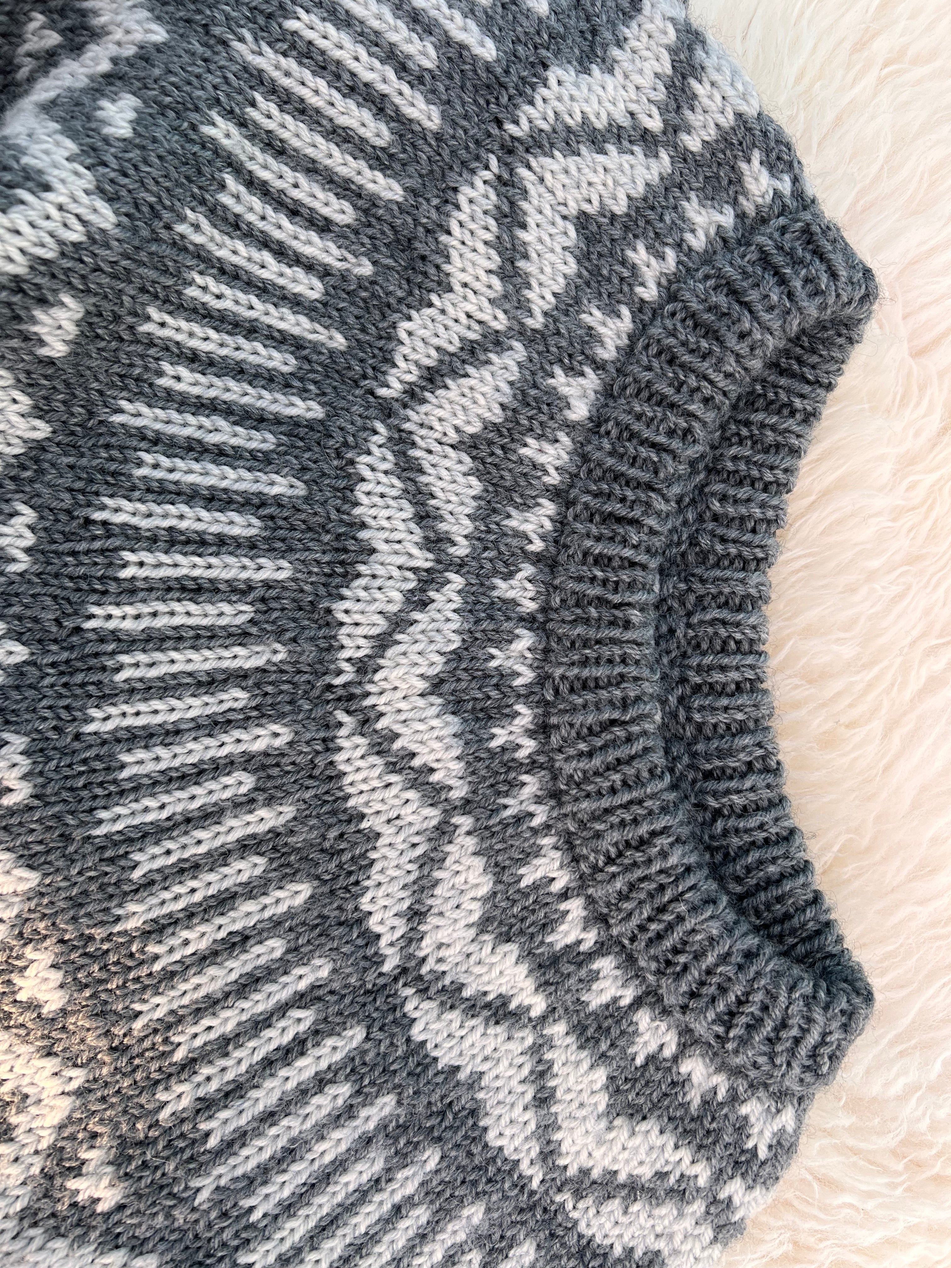 Minik Sweater