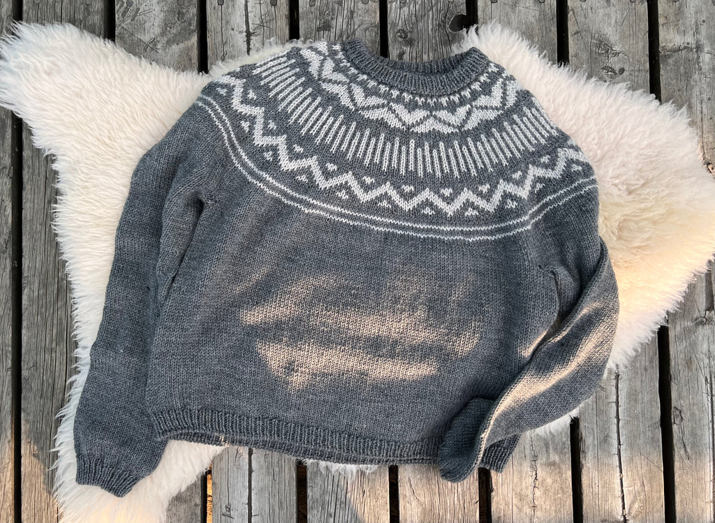 Minik Sweater