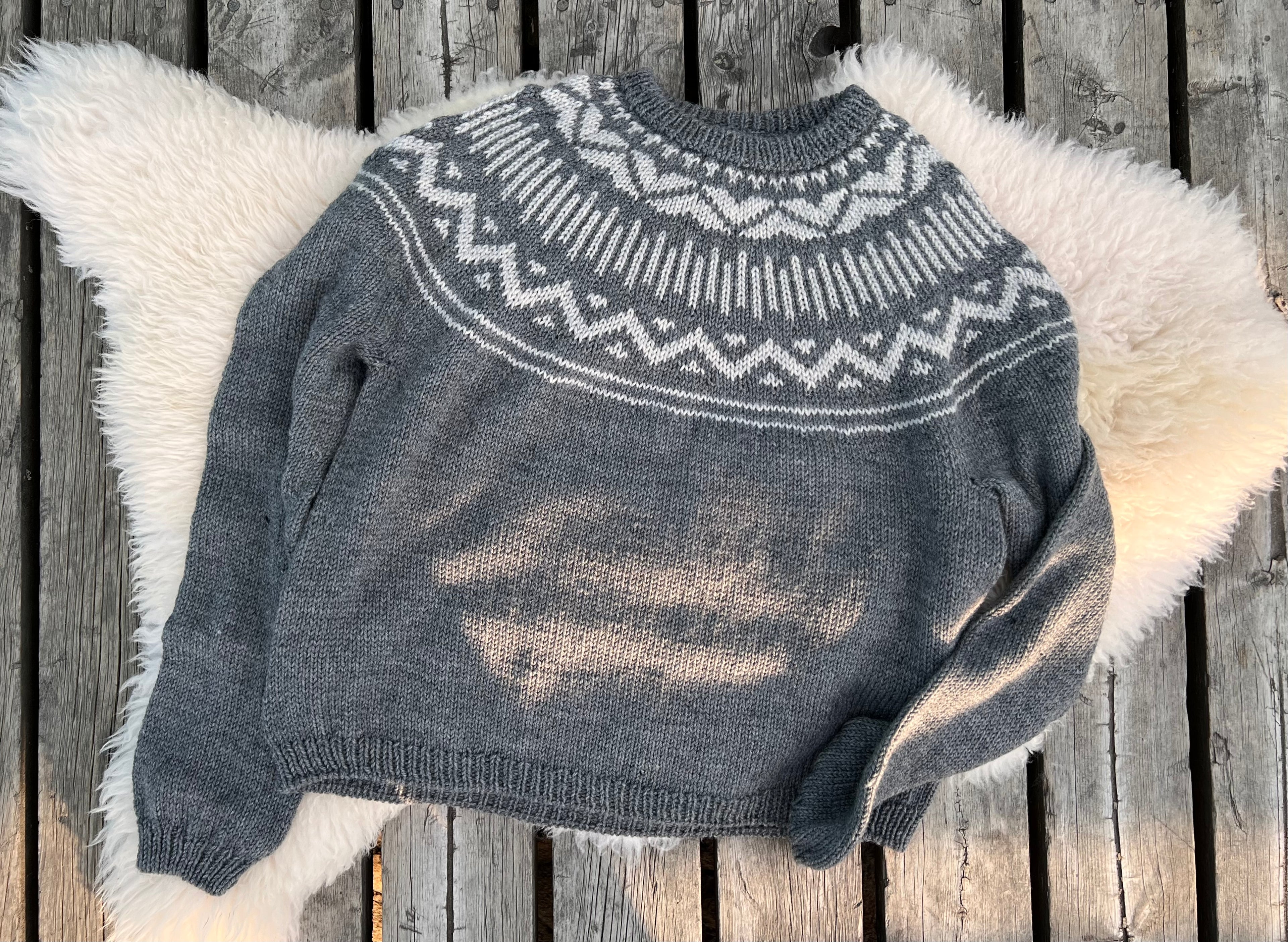 Minik Sweater